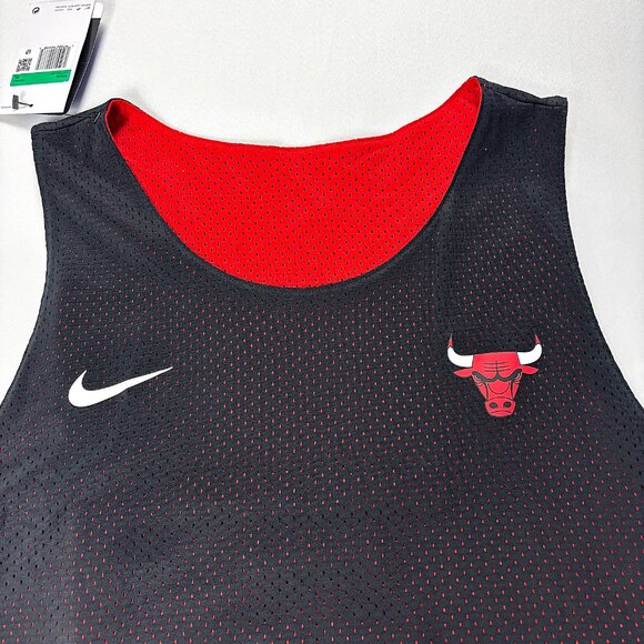 Chicago Bulls Courtside Nike Mens NWT Mesh Practice Jersey Red Black Reversible - Picture 6 of 12